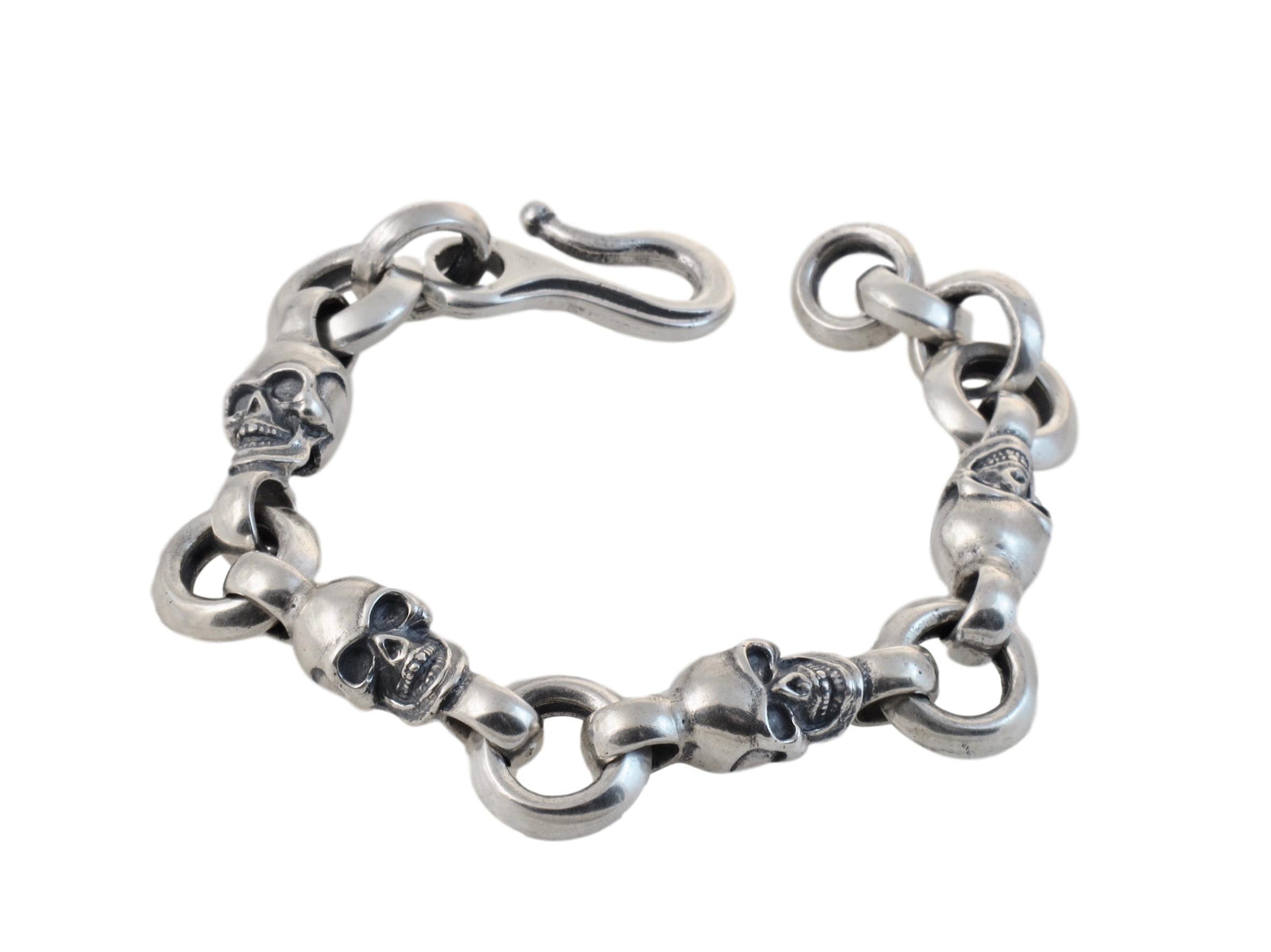 #DB-16 Four Skull Link Bracelet