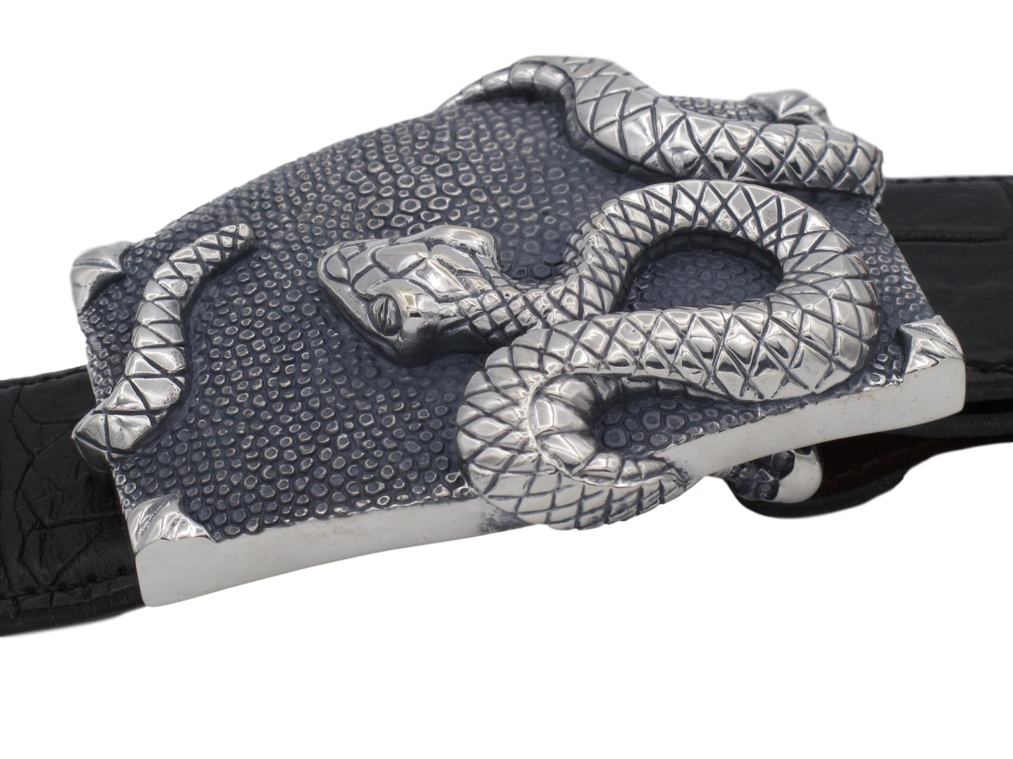 Front view of the Sterling Snake Wrapped Trophy buckle on a 1.5" strap.