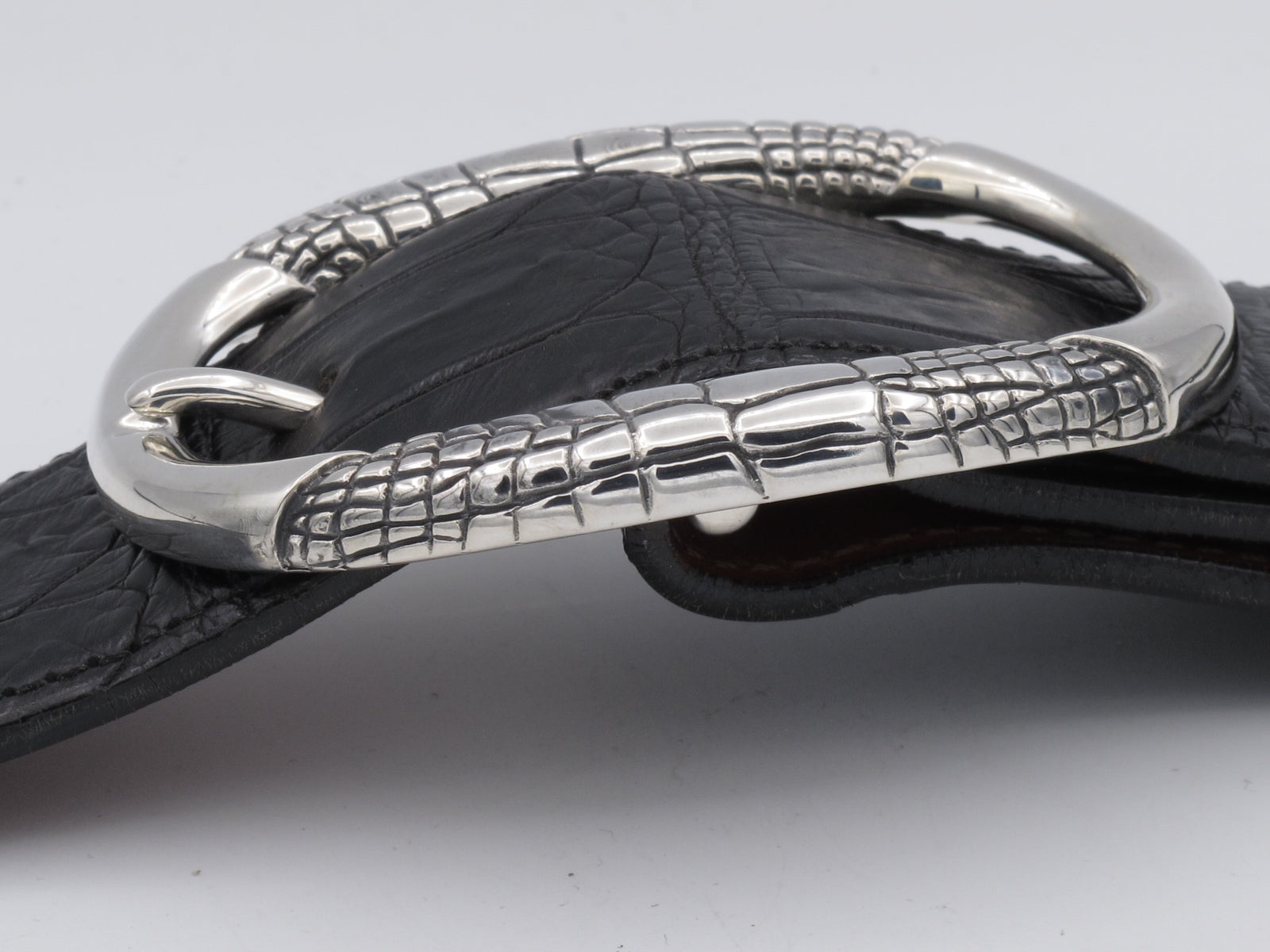 #1333 Alligator Pattern Oval Buckle, 1.5"