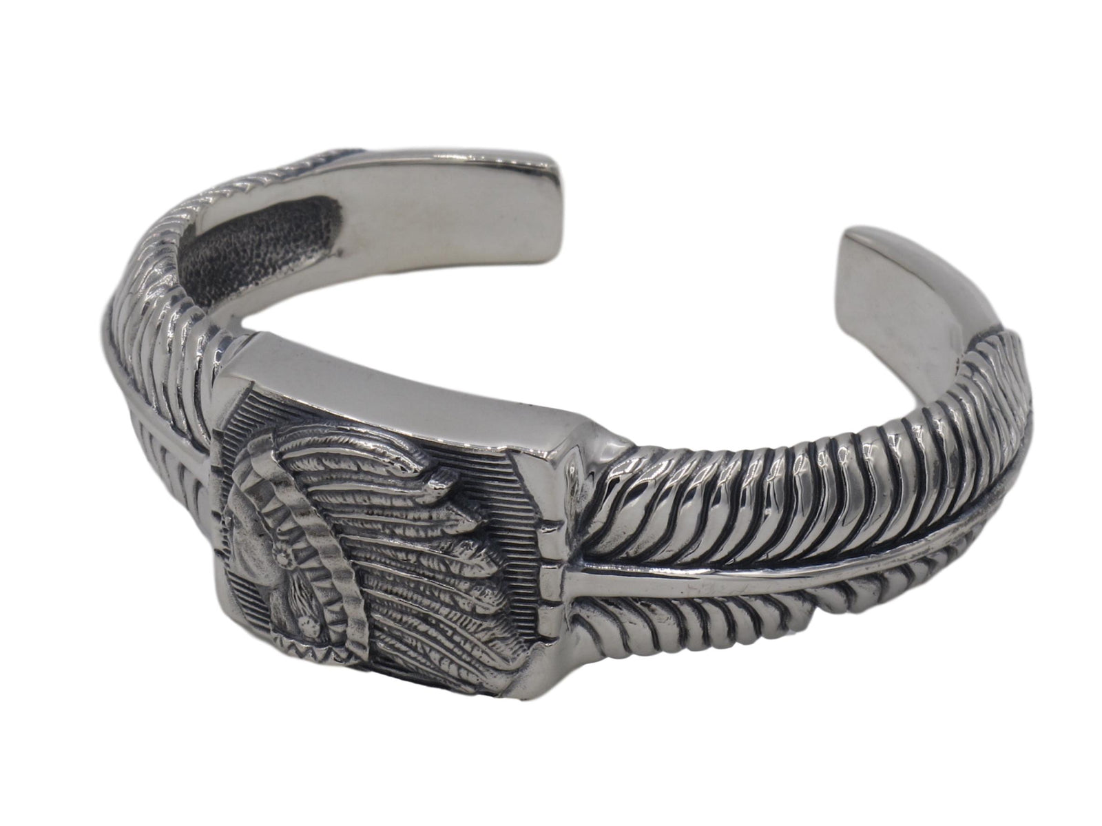 #DB-19 Big Chief Feather Cuff, Sterling