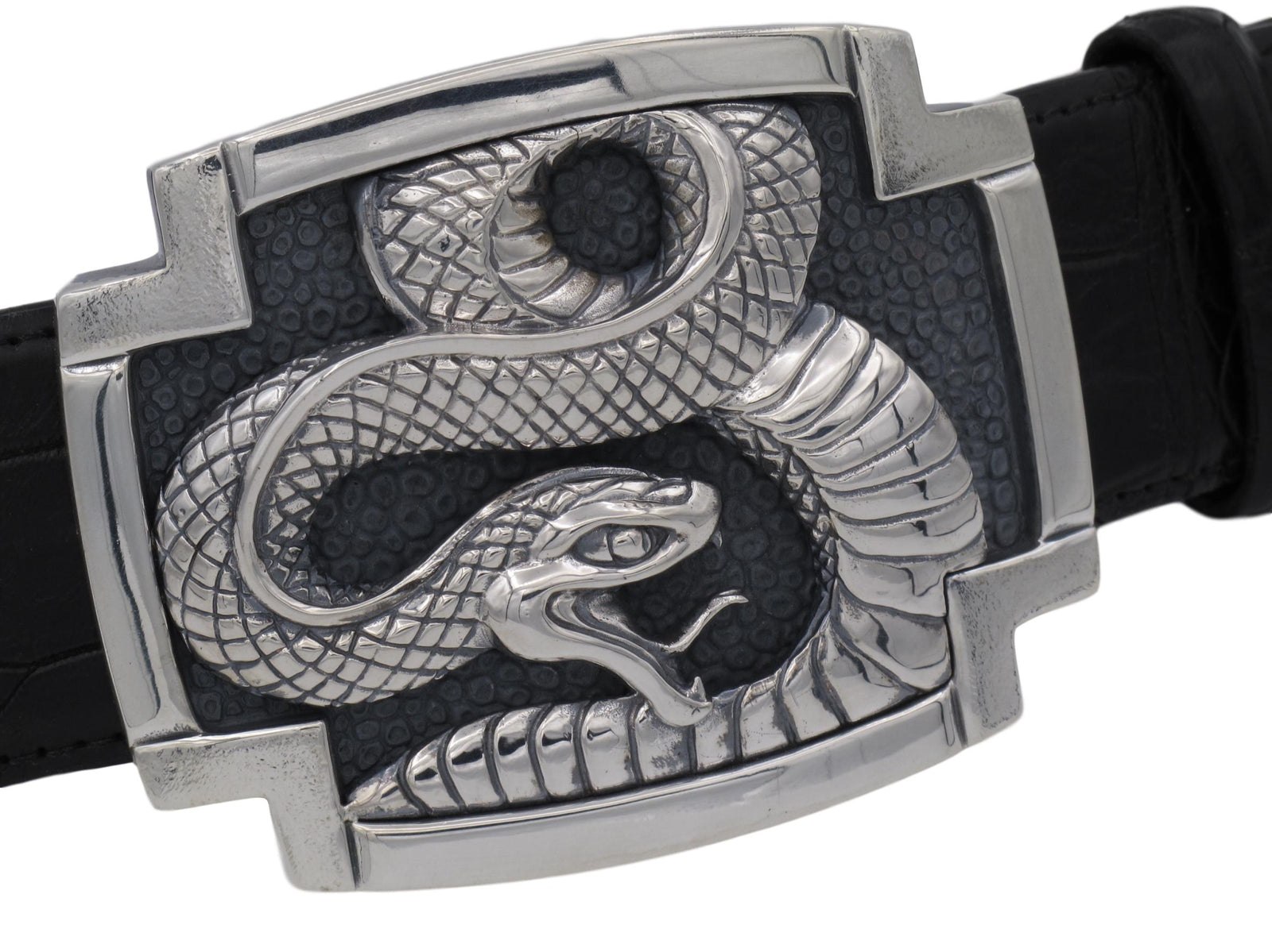 #1380 Coiled Snake Trophy Buckle 1.5"